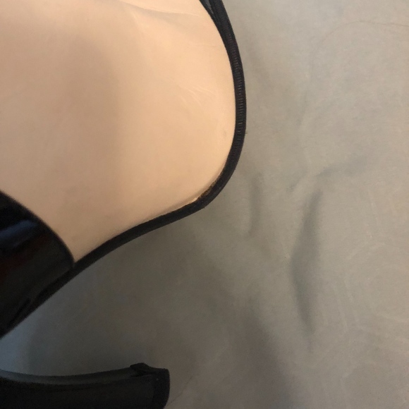 Size 36 (US 6) SAINT LAURENT Leather Vintage Boot - Picture 7 of 8